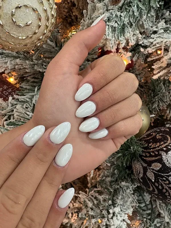 European Nails & Spa — Nail salon in Naples